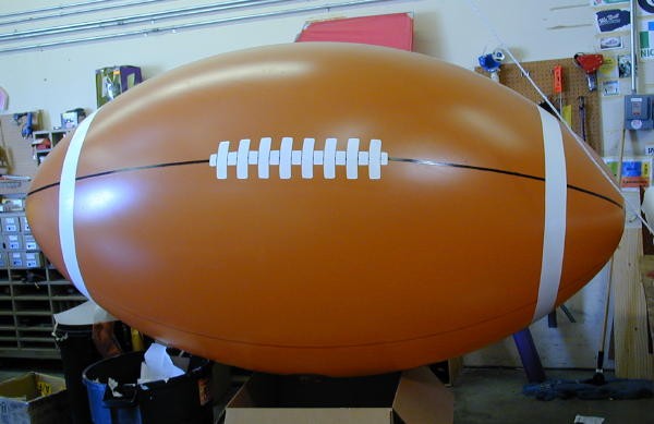 Football Tunnels Advertising Sports Inflatables Sports Inflatable Giant Soccer Ball to Strengthen Team Spirit