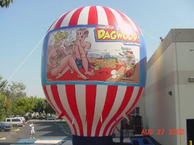 Red White Rooftop Ad Dagwood Balloon - Advertising Balloons Gallery Image