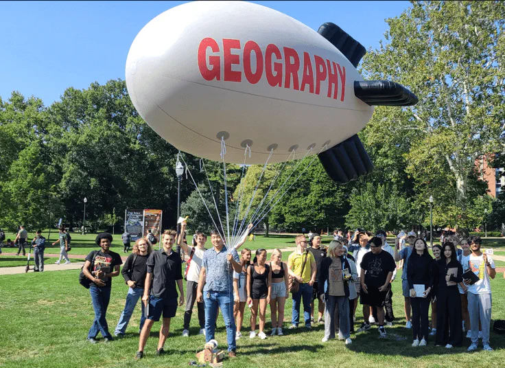 Blimp Pic - Helium Blimps Gallery Image