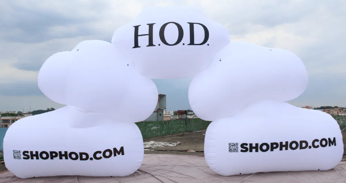 Custom Clouds 1 - Custom Inflatables Gallery Image