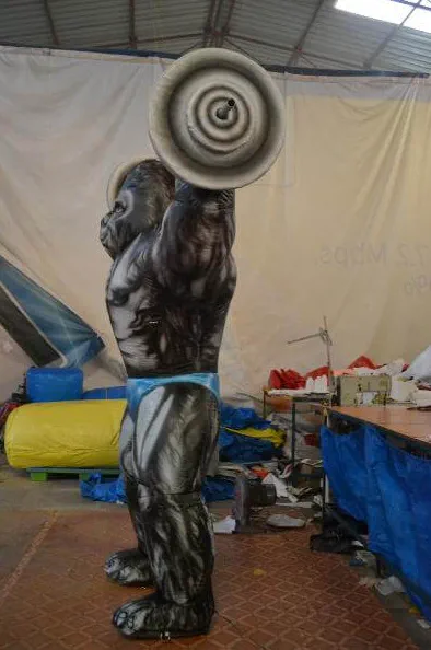 Gorilla Pic 2 - Custom Inflatables Gallery Image