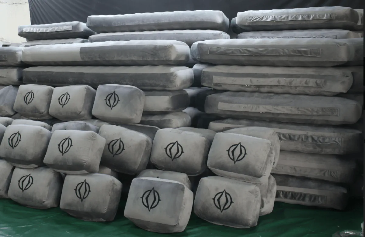 Mattresses 1 - Custom Inflatables Gallery Image