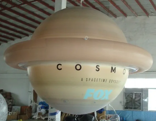 Light Yellow Helium Cosmo Fox Sphere - Helium Spheres Gallery Image