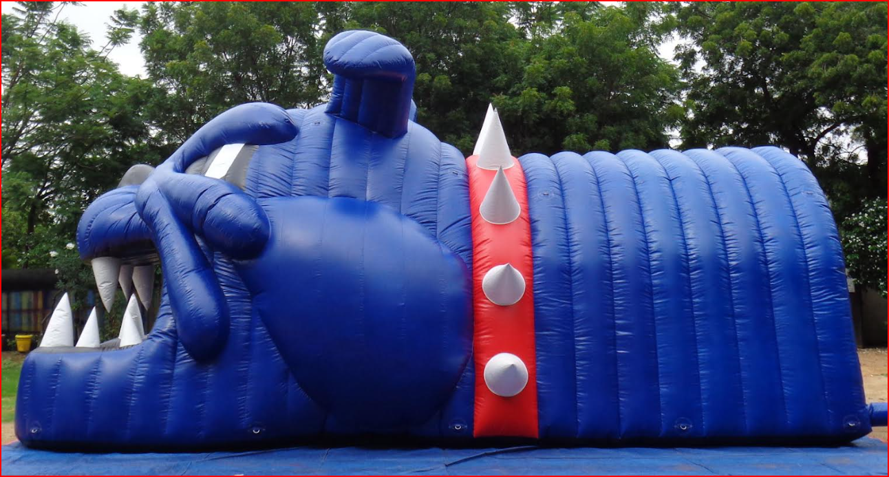 Purple and Red Bulldog Football Tunnel with Collar Detail - Football Tunnels Gallery Image