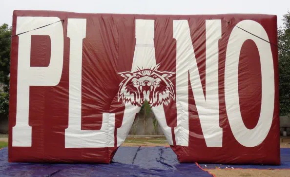 White Red Football Plano Tunnel - Football Tunnels Gallery Image